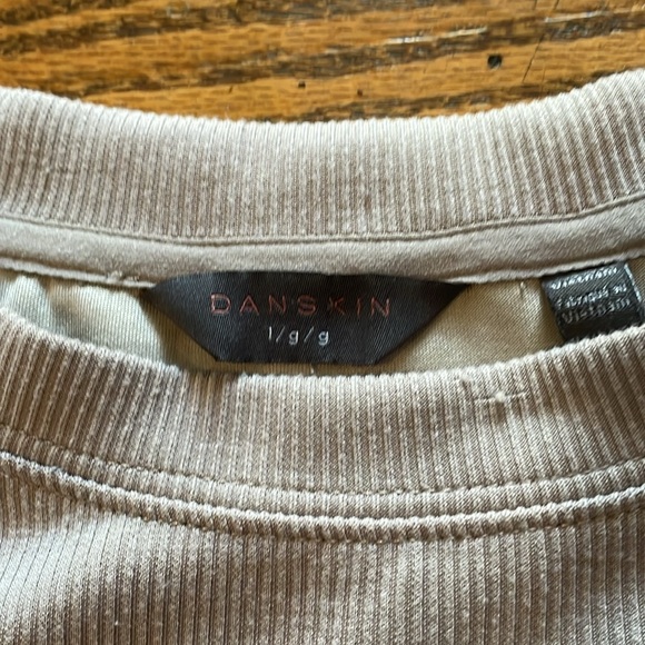 Tan sweater, Danskin, Size large. - Picture 2 of 3